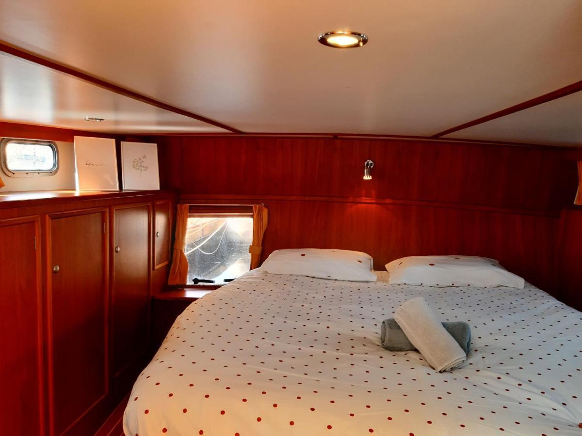 Motor Yacht Amazone 호텔 암스테르담 외부 사진